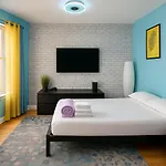 Modern Blue Queen Size Room